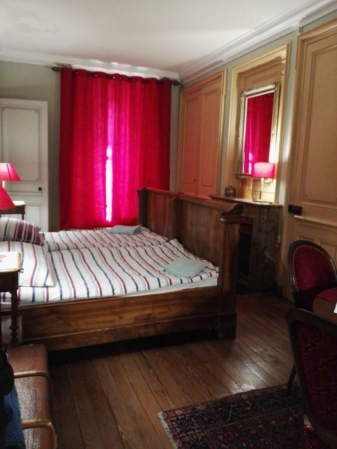 La Garde Chambres d'hôtes Charancieu Extérieur photo